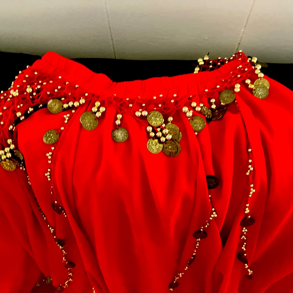 Belly dancing set,  in great shape red - Picture 2 of 6
